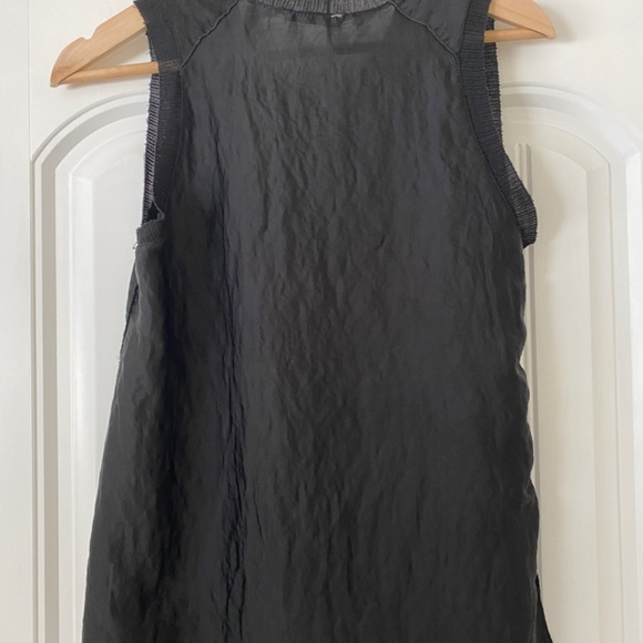 XS Silk Zara Blouse - Picture 5 of 5